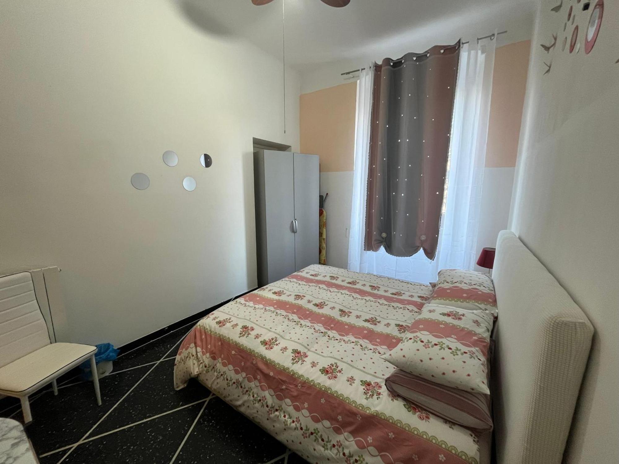 Appartamento Invrea Генуа Екстериор снимка